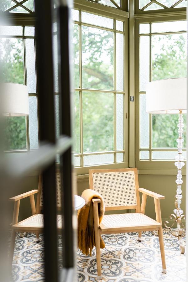 Boutique Hotel Villa Trompenberg ฮิลเวอร์ชุม ภายนอก รูปภาพ