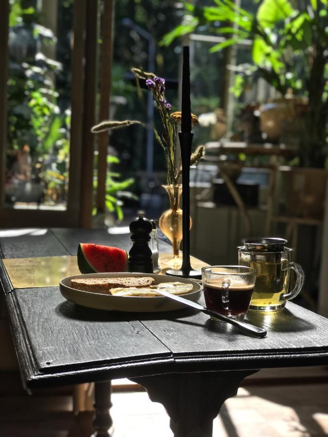 Boutique Hotel Villa Trompenberg ฮิลเวอร์ชุม ภายนอก รูปภาพ